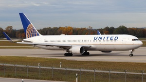 Photo with serial 25393 - Boeing 767-322(ER)