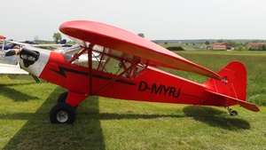 Photo of D-MYRJ - Let-Mont TUL-02 Tandem Tulak operated by Private