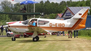 Photo of D-EIBD - Rockwell Commander 114 operated by Private