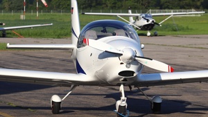 Photo of D-EQLA - Aquila A211 GX operated by Luftsportverein Landshut
