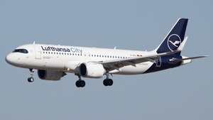 Photo of D-AIIC - Airbus A320-251N operated by Lufthansa City Airlines