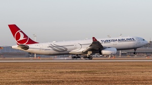 Photo of TC-JNK - Airbus A330-343 operated by Turkish Airlines