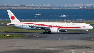 Photo of 80-1112 - Boeing 777-3SB(ER) operated by Japan Air Self-Defense Force