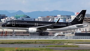 Photo of JA22MC - Airbus A320-214 operated by StarFlyer
