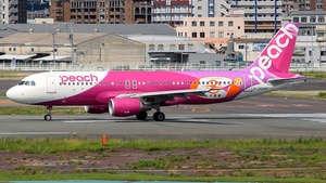 Photo of JA828P - Airbus A320-214 operated by Peach Aviation