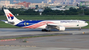Photo of 9M-MTM - Airbus A330-323 operated by Malaysia Airlines