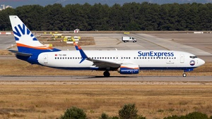 Photo of TC-SRI - Boeing 737-8KN operated by SunExpress