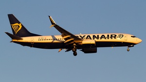 Photo of SP-RSA - Boeing 737-8AS operated by Ryanair (opb Buzz)