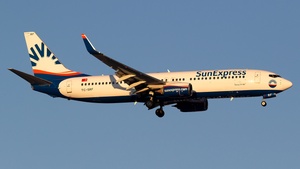 Photo of TC-SRF - Boeing 737-81M operated by SunExpress