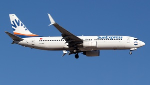 Photo of TC-SPF - Boeing 737-8K5 operated by SunExpress