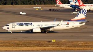 Photo of TC-SPZ - Boeing 737-8FZ operated by SunExpress