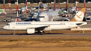 Photo of TC-FHL - Airbus A320-214 operated by Freebird Airlines