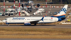 Photo of TC-SOF - Boeing 737-8HC operated by SunExpress