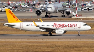 Photo of TC-DCI - Airbus A320-216 operated by Pegasus Airlines