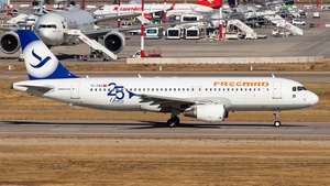 Photo of TC-FBO - Airbus A320-214 operated by Freebird Airlines