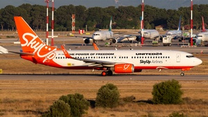 Photo of 9H-SAU - Boeing 737-8KN operated by SkyUp Europe