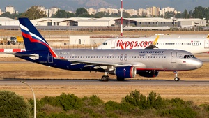 Photo of RA-73761 - Airbus A320-214 operated by Aeroflot