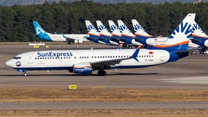 Photo of TC-SNN - Boeing 737-8HC operated by SunExpress