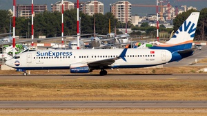 Photo of TC-SEY - Boeing 737-8HC operated by SunExpress