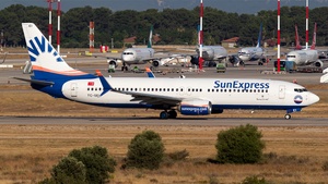 Photo of TC-SEI - Boeing 737-8HC operated by SunExpress