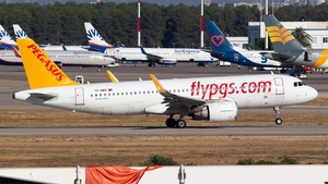 Photo of TC-NBS - Airbus A320-251N operated by Pegasus Airlines