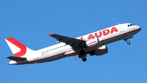 9H-LMT - Airbus A320-214