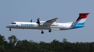 Photo of LX-LGG - Bombardier DHC-8-402 Dash 8 Q400 operated by Luxair
