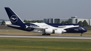 Photo of D-AIMH - Airbus A380-841 operated by Lufthansa