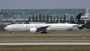 Photo of B-16715 - Boeing 777-35E(ER) operated by EVA Air