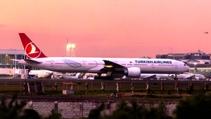Photo of TC-JJH - Boeing 777-3F2(ER) operated by Turkish Airlines