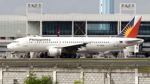 Photo with serial 3273 - Airbus A320-214