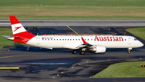 Photo of OE-LWD - Embraer ERJ-195LR operated by Austrian Airlines