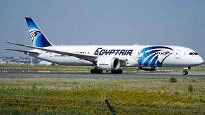 Photo of SU-GFY - Boeing 787-9 Dreamliner operated by Egyptair