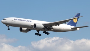 Photo of D-ALFD - Boeing 777-FBT operated by Lufthansa Cargo