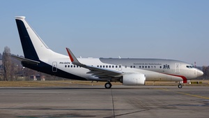 Photo of PH-GOV - Boeing 737-700(BBJ) operated by Government of the Netherlands