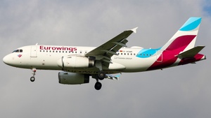 Photo of D-AGWR - Airbus A319-132 operated by Eurowings