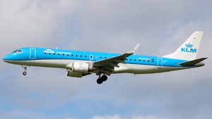 Photo of PH-EZH - Embraer ERJ-190STD operated by KLM Cityhopper