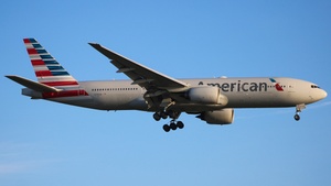 Photo of N798AN - Boeing 777-223(ER) operated by American Airlines