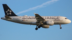 Photo of D-AIBJ - Airbus A319-112 operated by Lufthansa