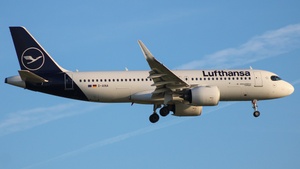 Photo with serial 6801 - Airbus A320-271N