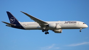Photo of D-ABPR - Boeing 787-9 Dreamliner operated by Lufthansa