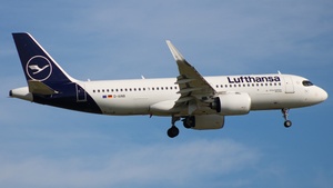 Photo of D-AINB - Airbus A320-271N operated by Lufthansa