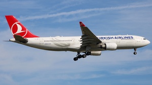 Photo of TC-JNA - Airbus A330-203 operated by Turkish Airlines
