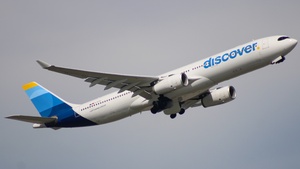 Photo of D-AFYQ - Airbus A330-343 operated by Discover Airlines