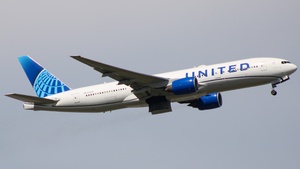 Photo of N783UA - Boeing 777-222(ER) operated by United Airlines