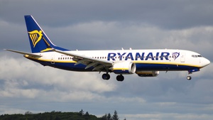 Photo of 9H-VUS - Boeing 737 MAX 8-200 operated by Ryanair (opb Malta Air)