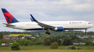Photo of N1201P - Boeing 767-332(ER) operated by Delta Air Lines