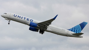 Photo of N14115 - Boeing 757-224 operated by United Airlines
