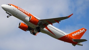 Photo of G-UZLC - Airbus A320-251N operated by easyJet