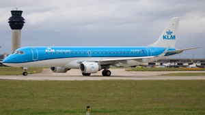 Photo of PH-EXE - Embraer ERJ-190STD operated by KLM Cityhopper